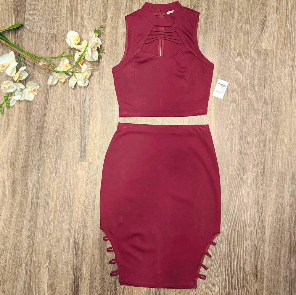 💛NWT💛 Burgundy Caged Crop Top & Pencil Skirt-M